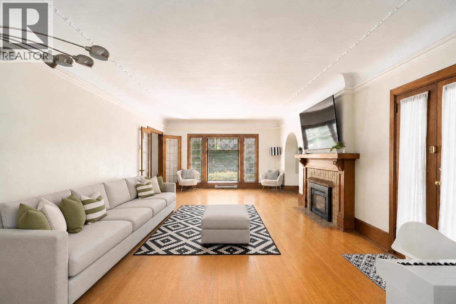 6311 Adera Street, Vancouver, British Columbia  V6M 3J7 - Photo 6 - R3137135