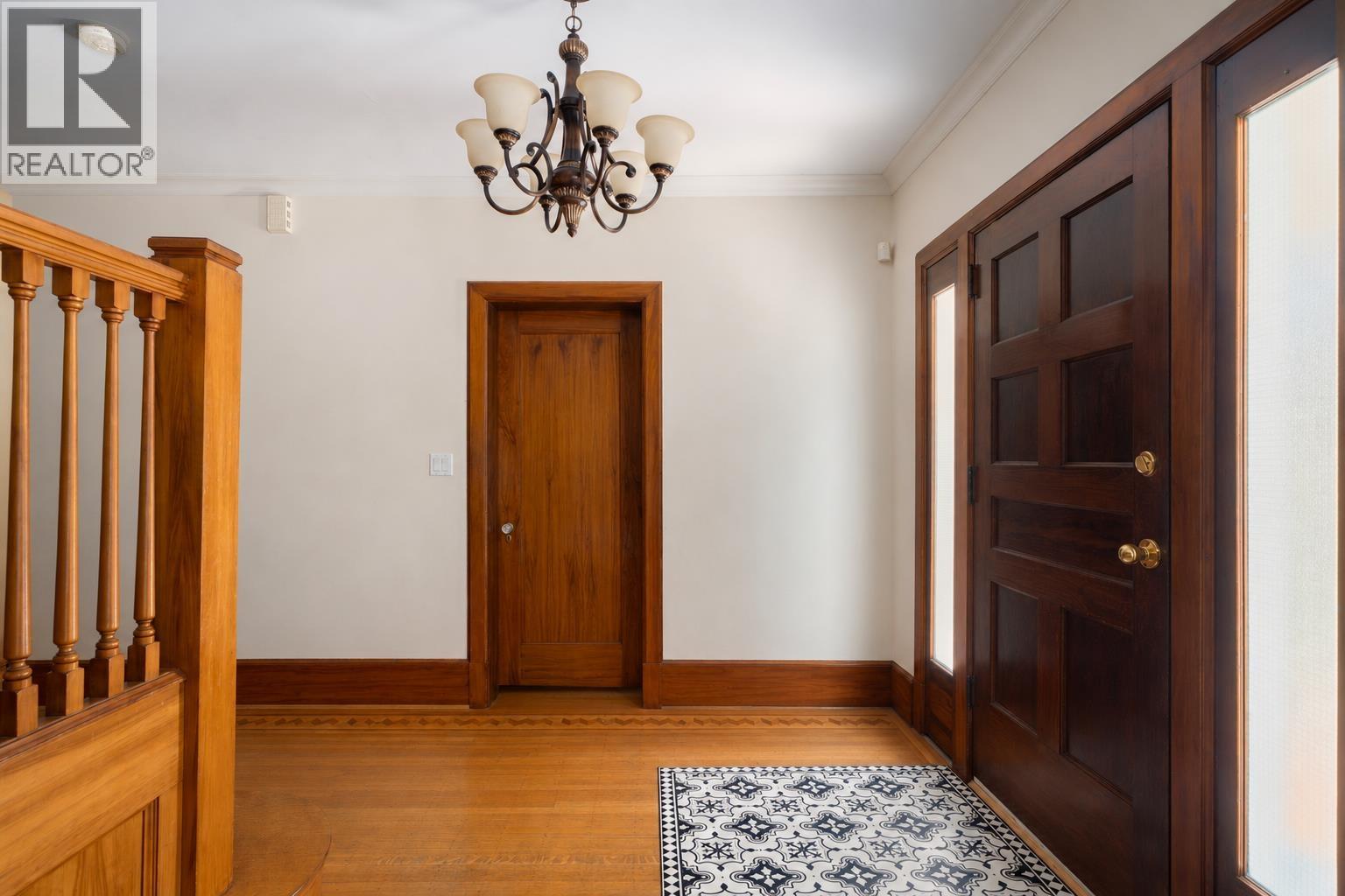 6311 Adera Street, Vancouver, British Columbia  V6M 3J7 - Photo 4 - R3137135
