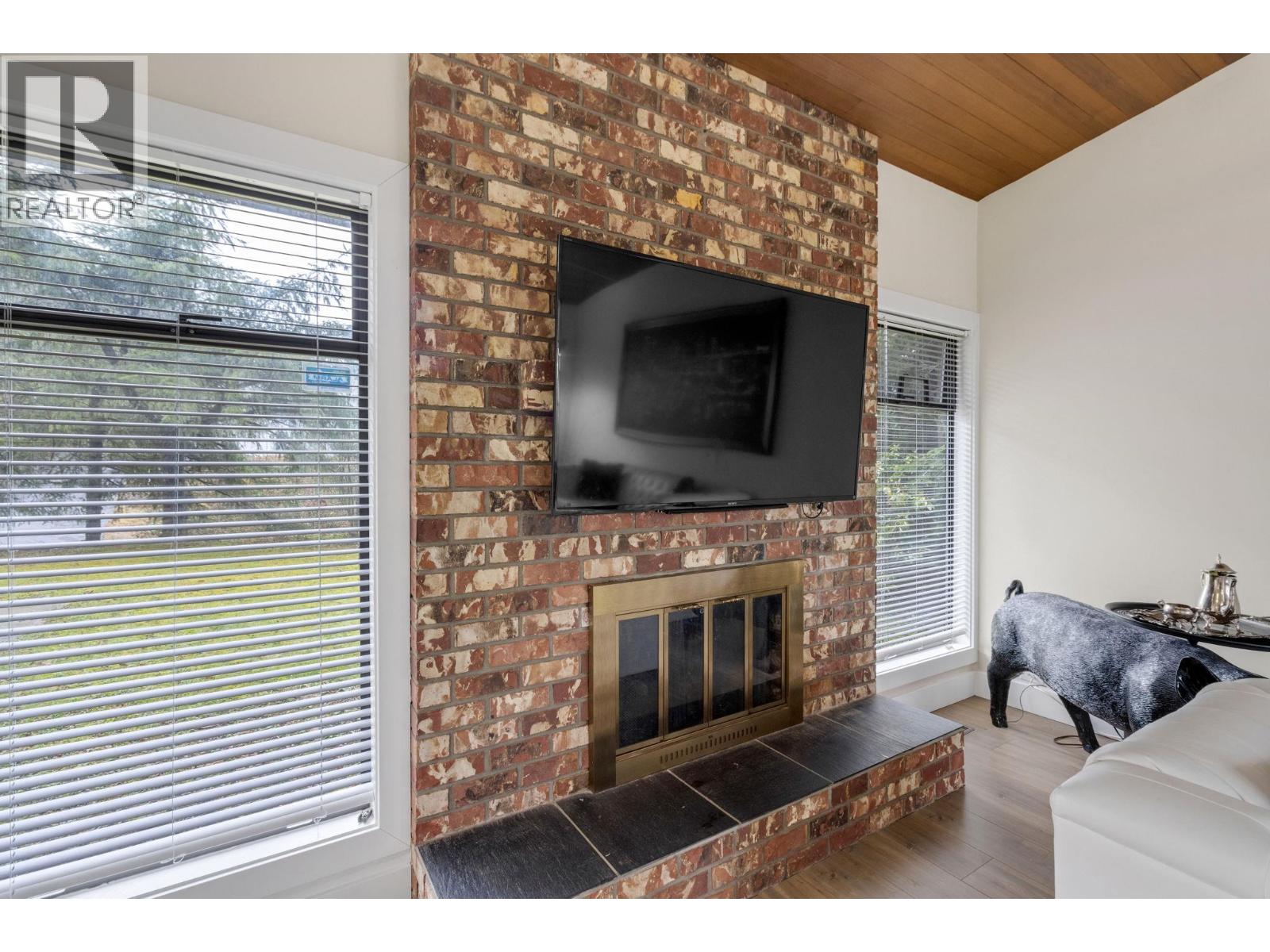 13025 238 Street, Maple Ridge, British Columbia  V4R 2S4 - Photo 6 - R3136967