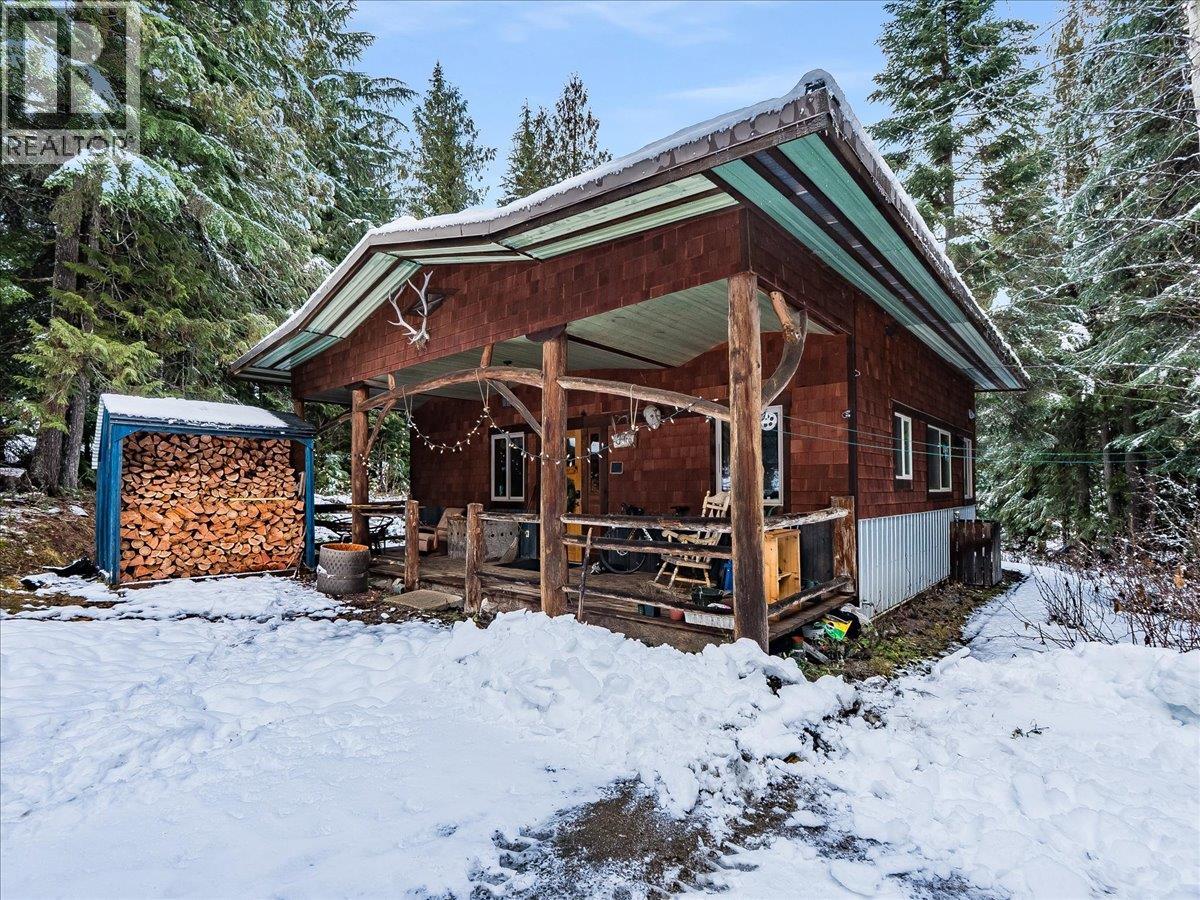 6610 6 Highway, Ymir, British Columbia  V0G 2K0 - Photo 46 - 10371621
