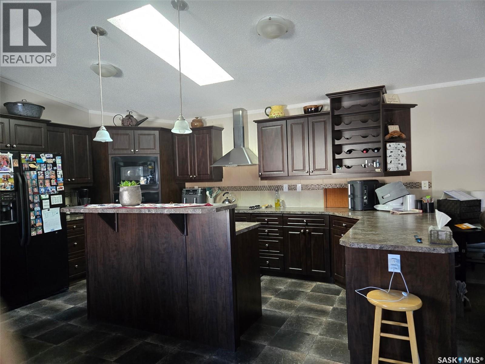 29 Sunrise Estates, Assiniboia, Saskatchewan  S0H 0B0 - Photo 4 - SK039799