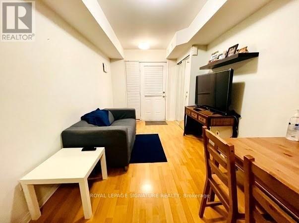180 - 4975 Southampton Drive, Mississauga, Ontario  L5M 8C9 - Photo 2 - W13458848