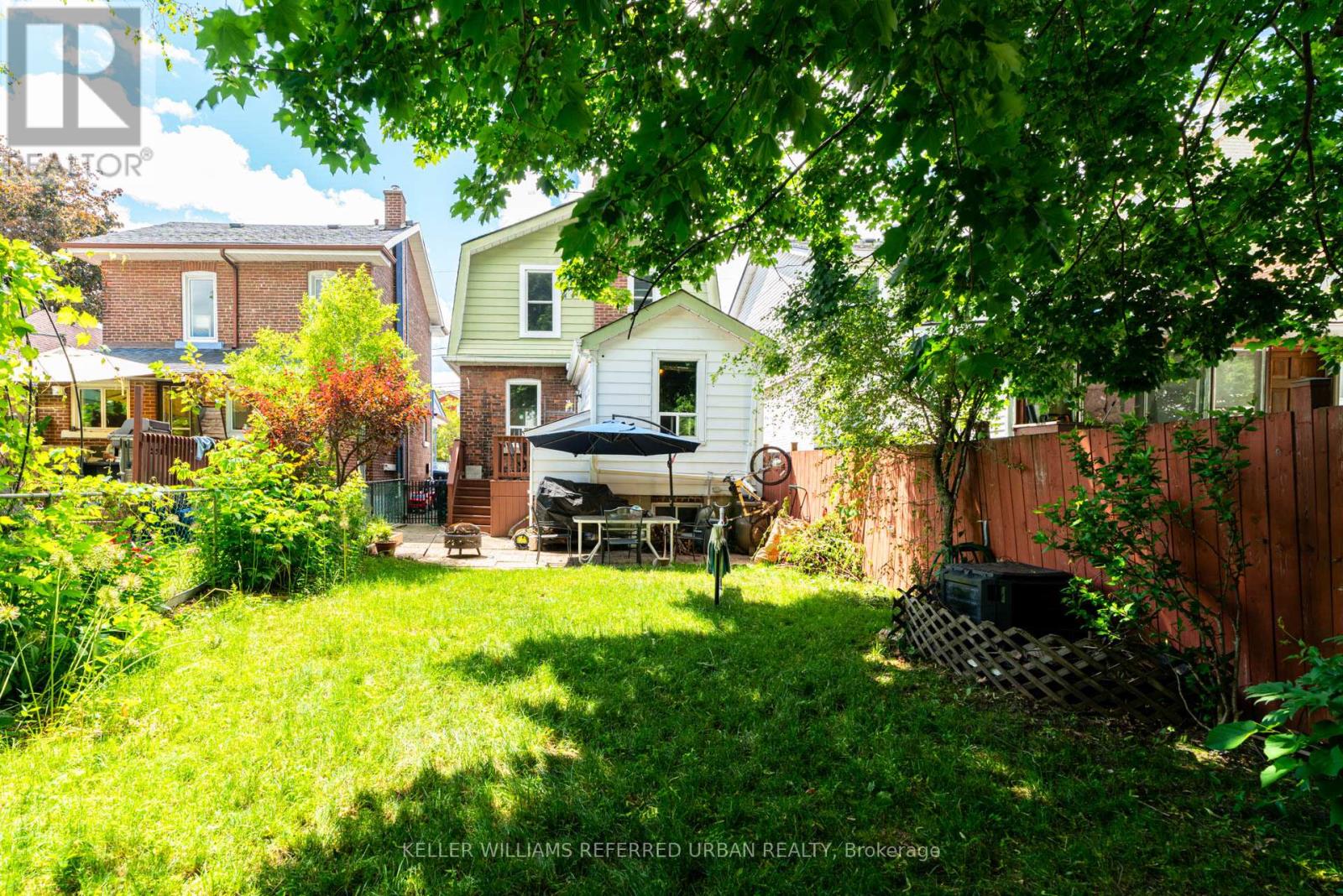 26 Rutherford Avenue, Toronto, Ontario  M6M 2C6 - Photo 40 - W13458872