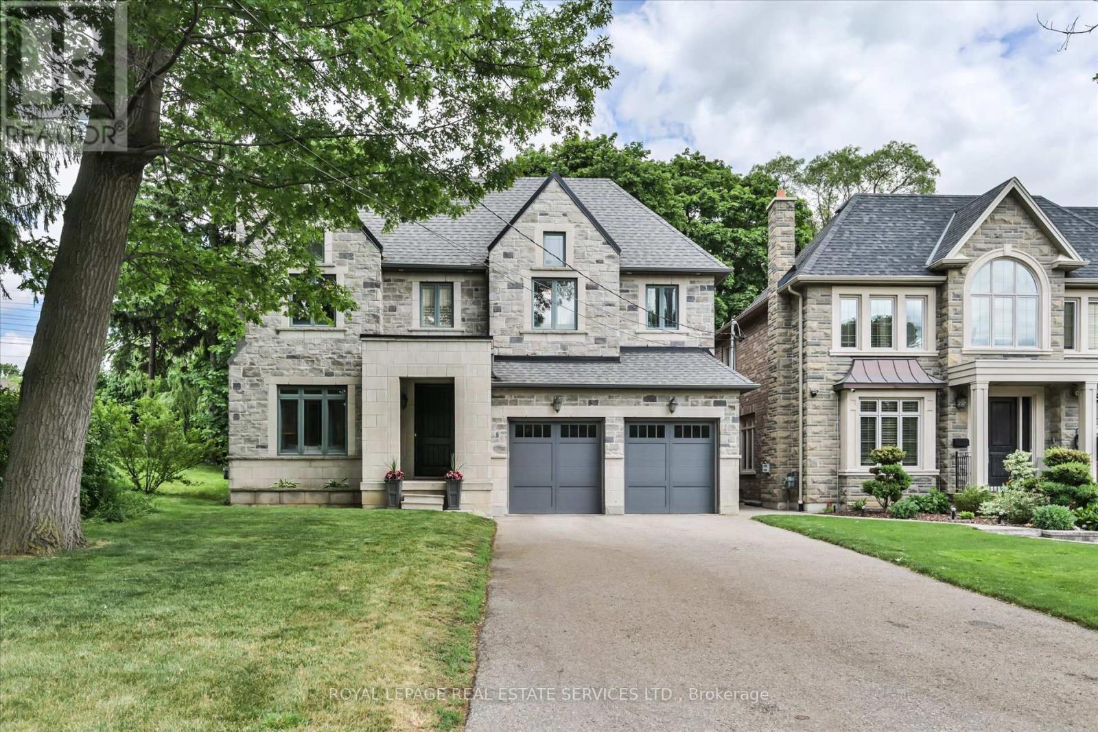 439 Martin Grove Road, Toronto, Ontario  M9B 4M1 - Photo 3 - W13458880