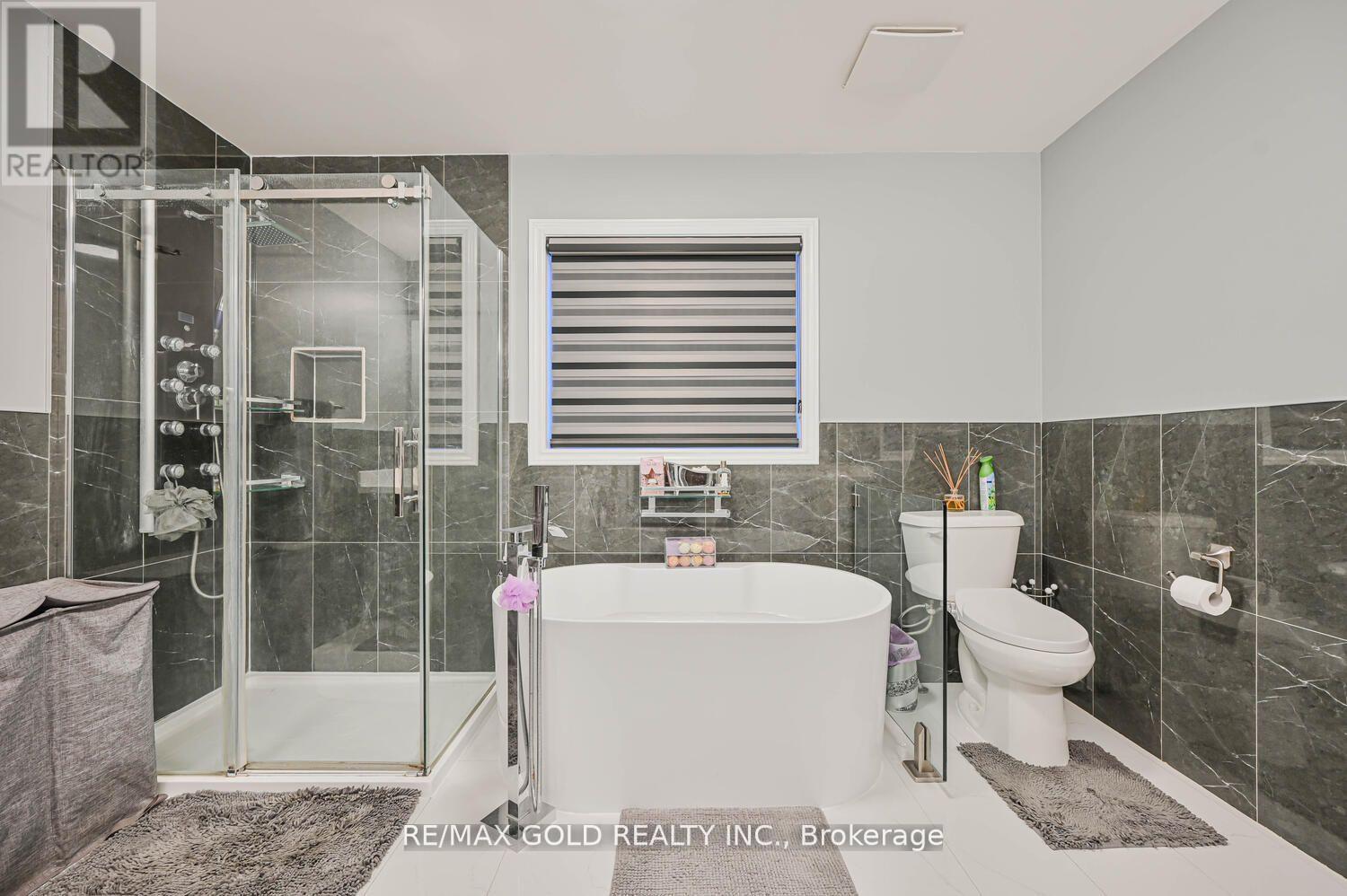 15 Vanwood Crescent, Brampton, Ontario  L6P 2X4 - Photo 29 - W13458892