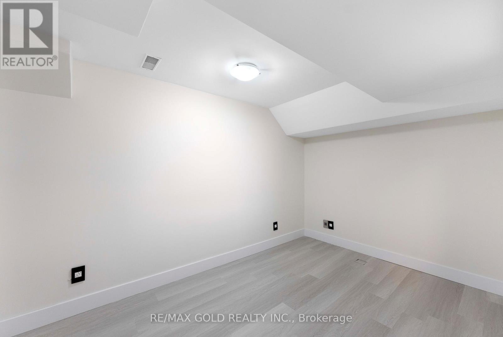 41 Brookland Drive, Brampton, Ontario  L6T 2M6 - Photo 32 - W13458900