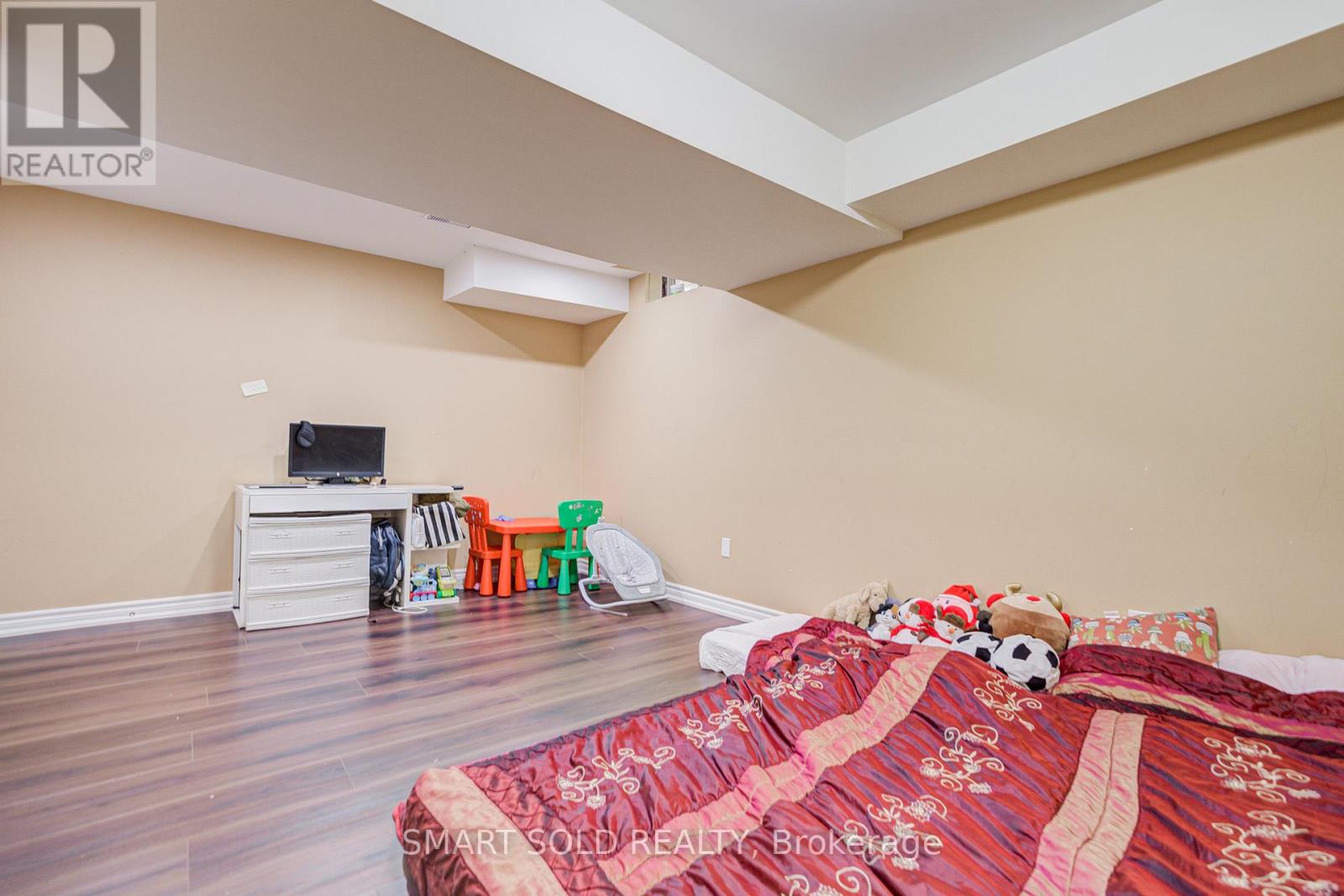 68 Denton Circle, Vaughan, Ontario  L6A 2N4 - Photo 31 - N13219746