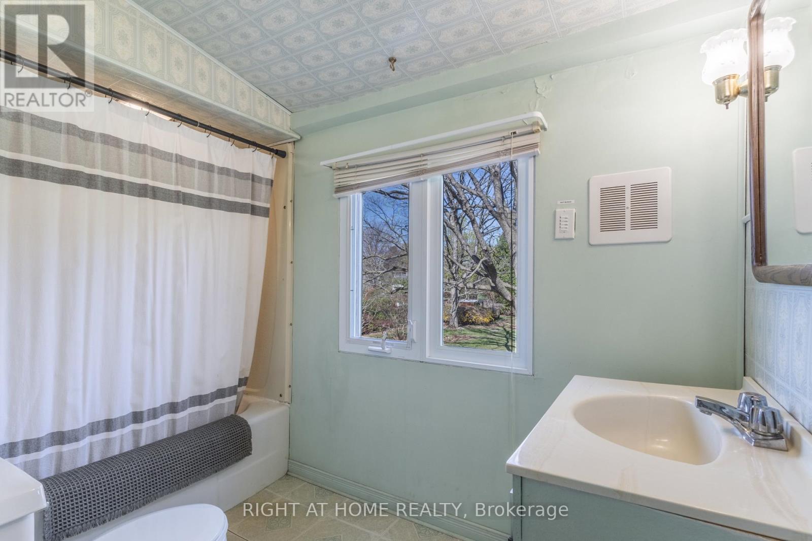 67 St Margarets Road, Hamilton, Ontario  L9G 2L1 - Photo 23 - X13458894