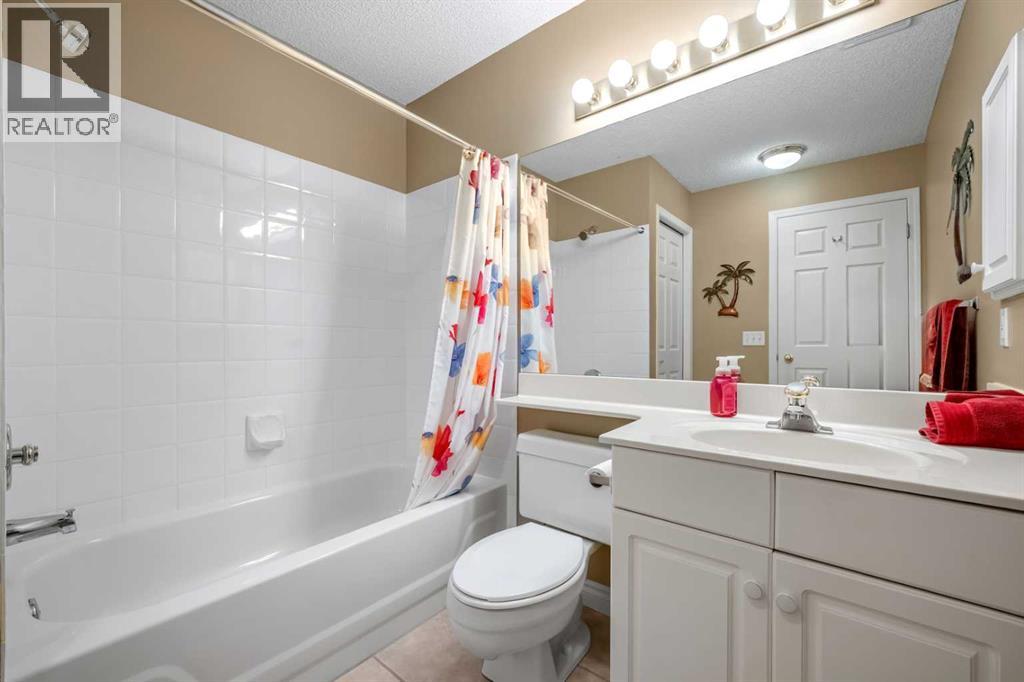 22 Mt Mckenzie Villas Se, Calgary, Alberta  T2Z 2P9 - Photo 38 - A2321918