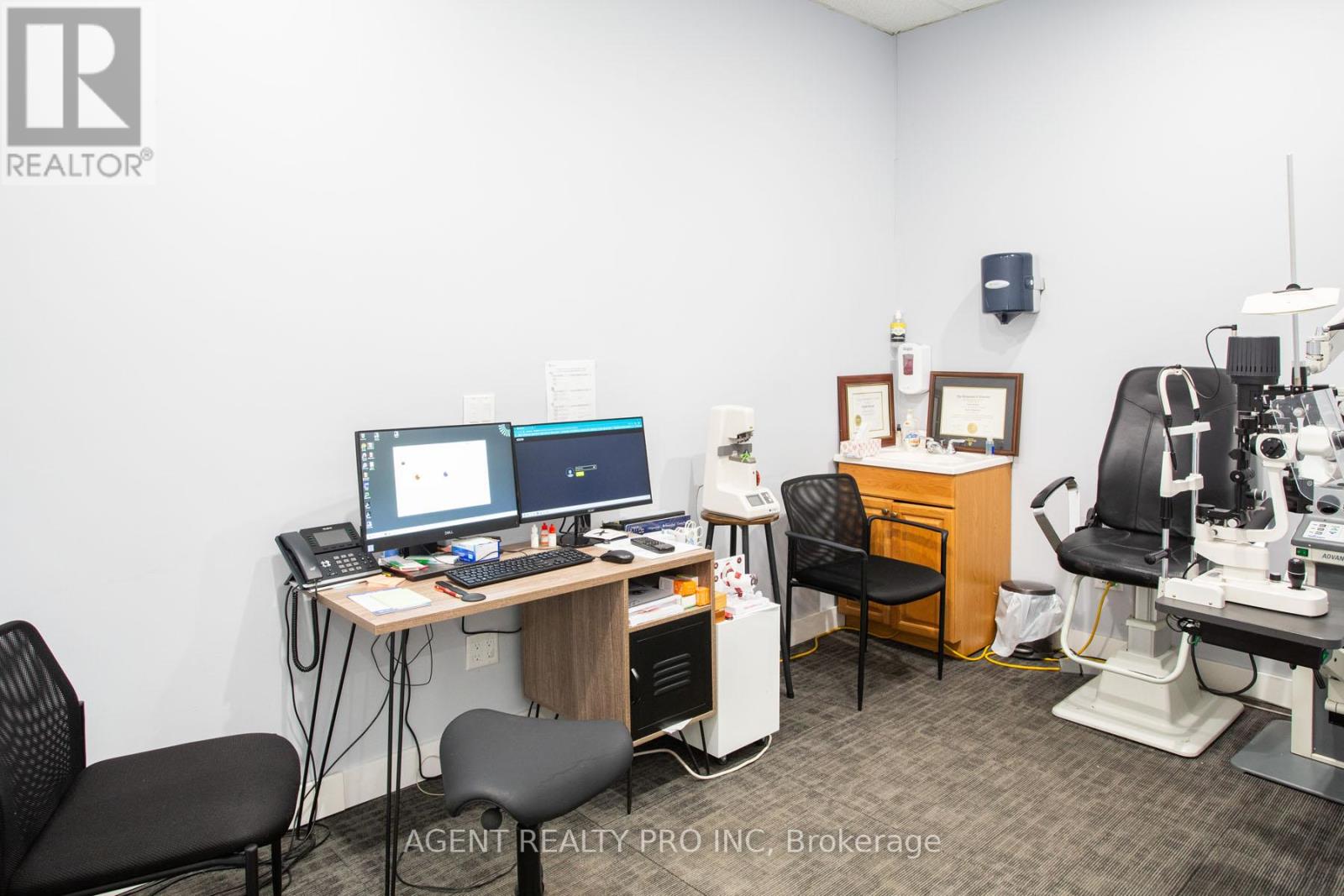 419 Dundas Street, Woodstock, Ontario  N4S 1B8 - Photo 14 - X13458978