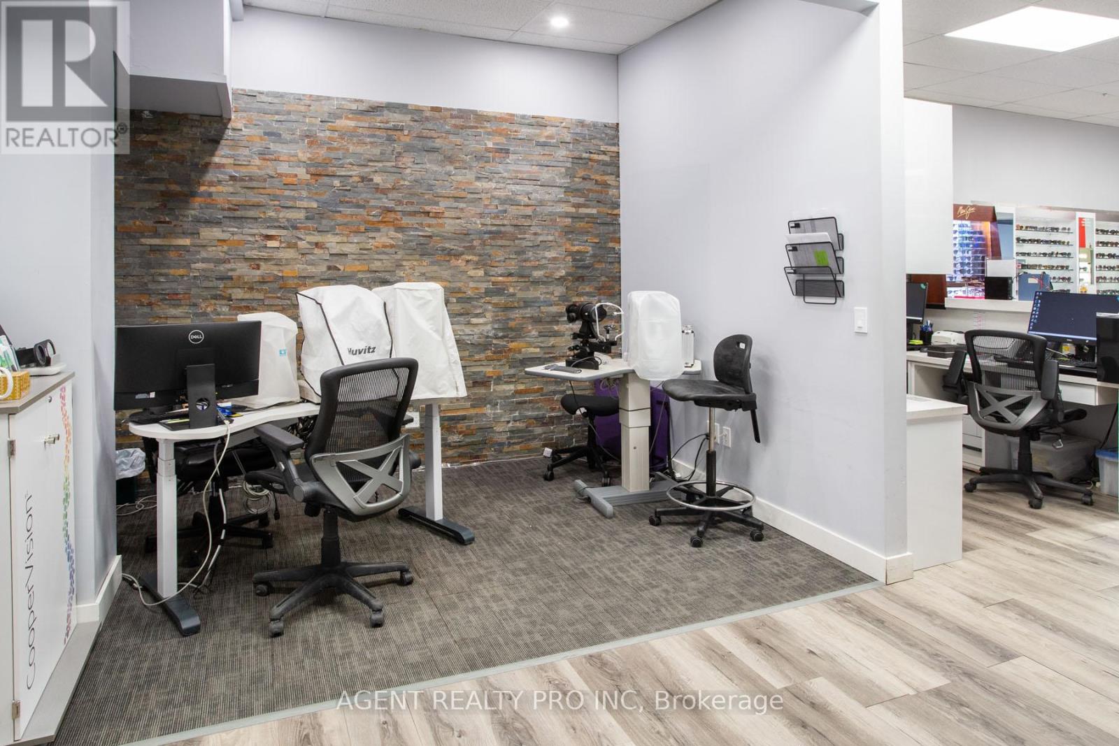 419 Dundas Street, Woodstock, Ontario  N4S 1B8 - Photo 9 - X13458978