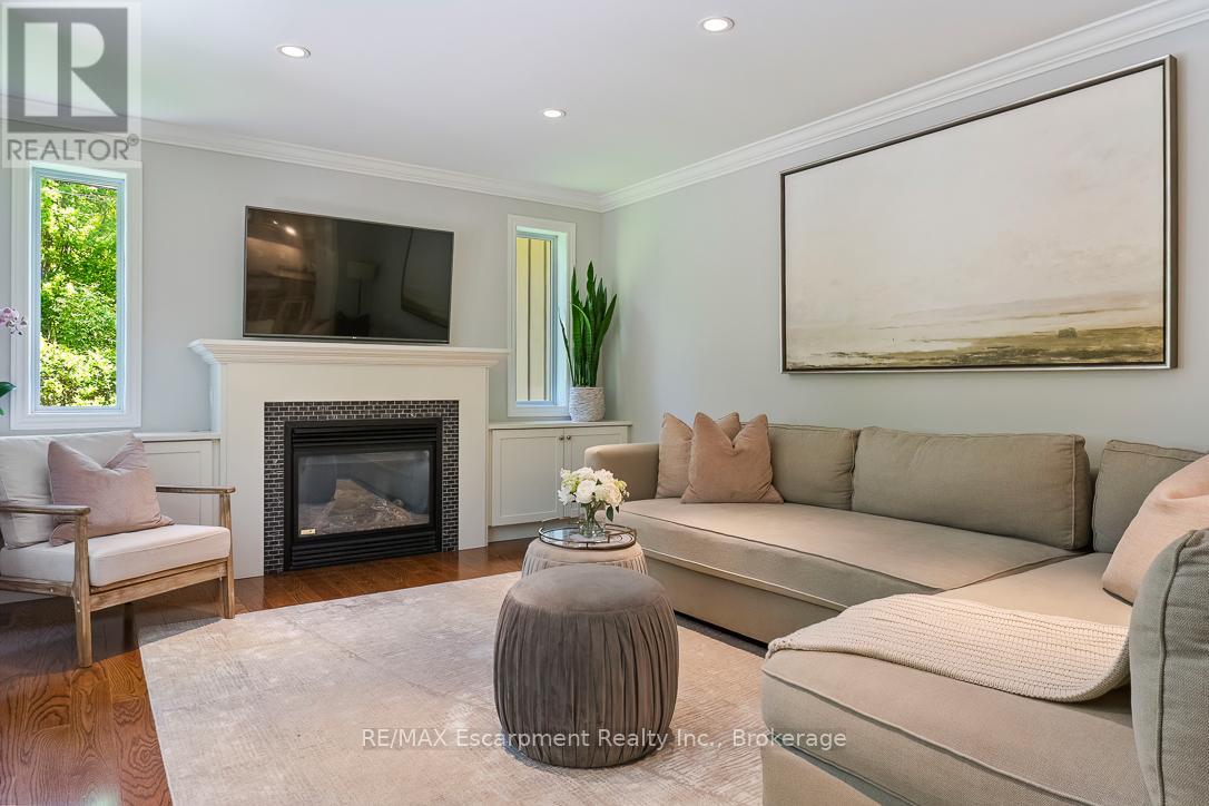 549 Jeanette Drive, Oakville, Ontario  L6K 1M9 - Photo 27 - W13458966