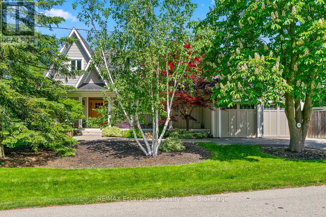 549 Jeanette Drive, Oakville, Ontario  L6K 1M9 - Photo 5 - W13458966