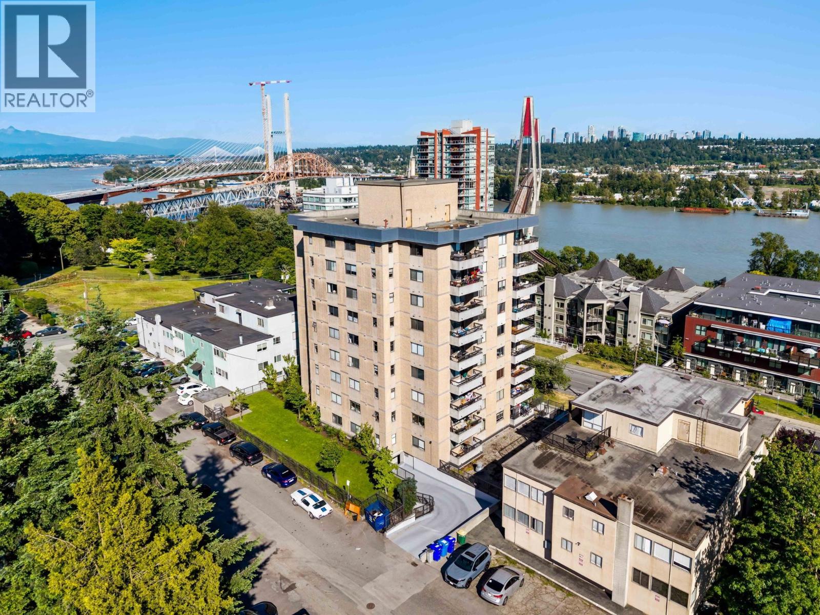 202 209 Carnarvon Street, New Westminster, British Columbia  V3L 1B7 - Photo 2 - R3137219
