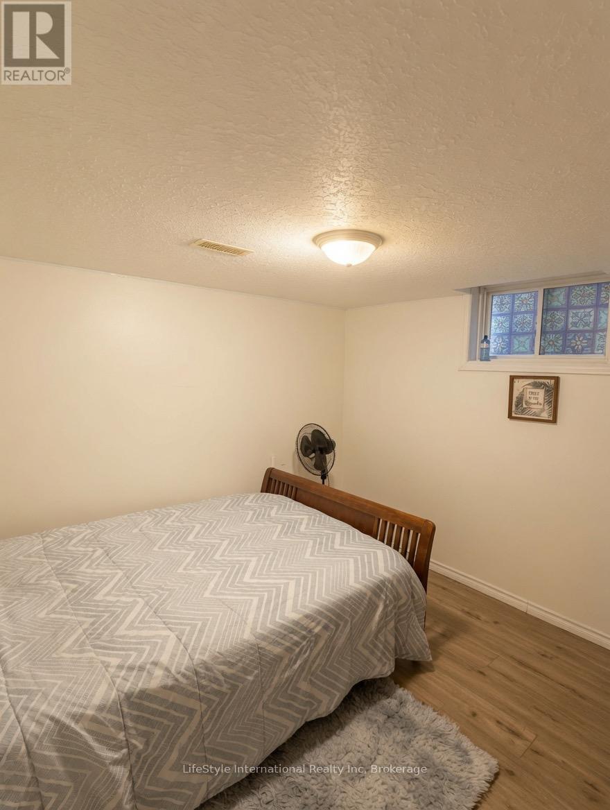 76 Summit Ridge Road, Guelph, Ontario  N1E 0B8 - Photo 9 - X13459002