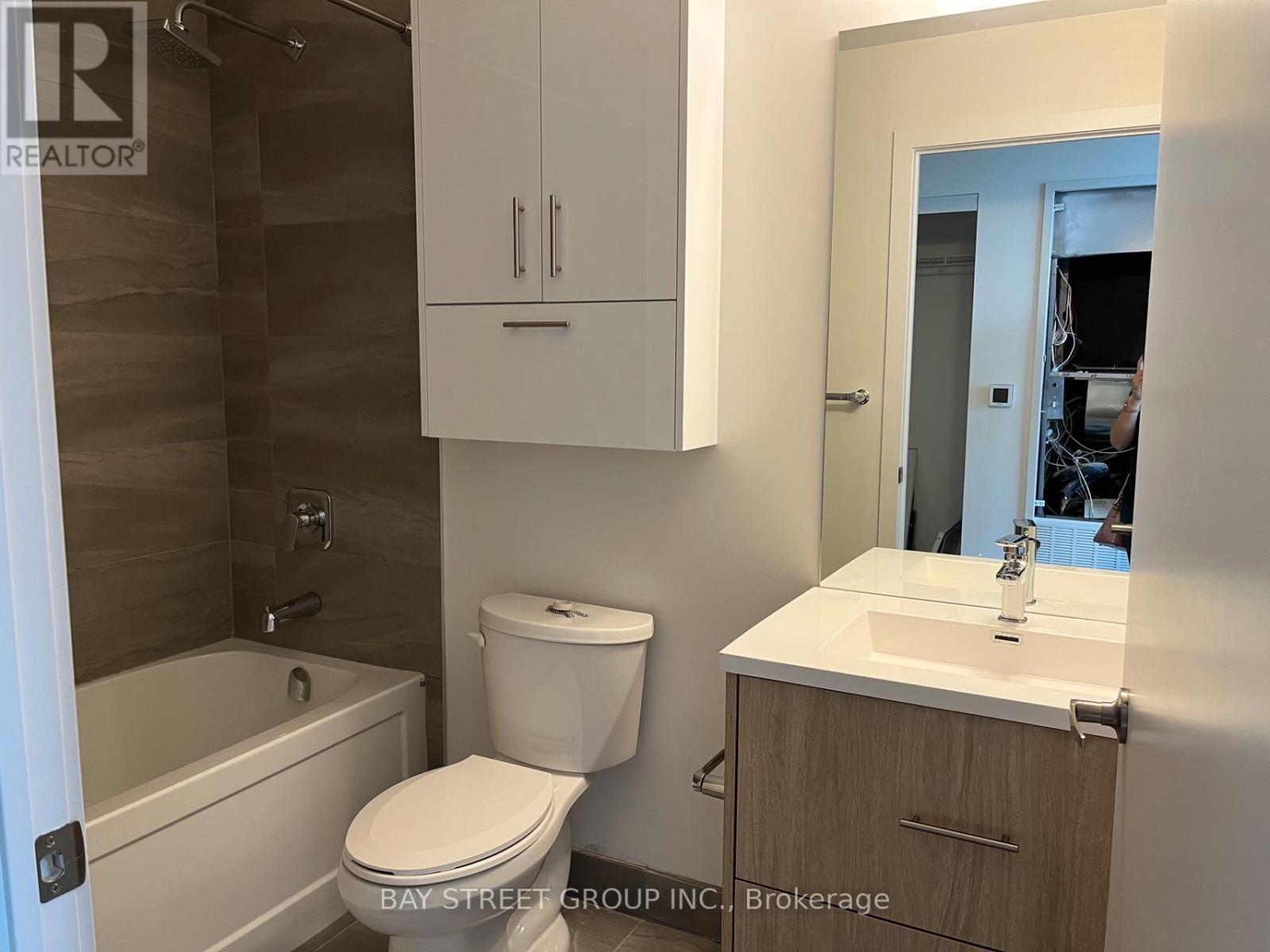 2505 - 188 Fairview Mall Drive, Toronto, Ontario  M2J 0H7 - Photo 6 - C13458984