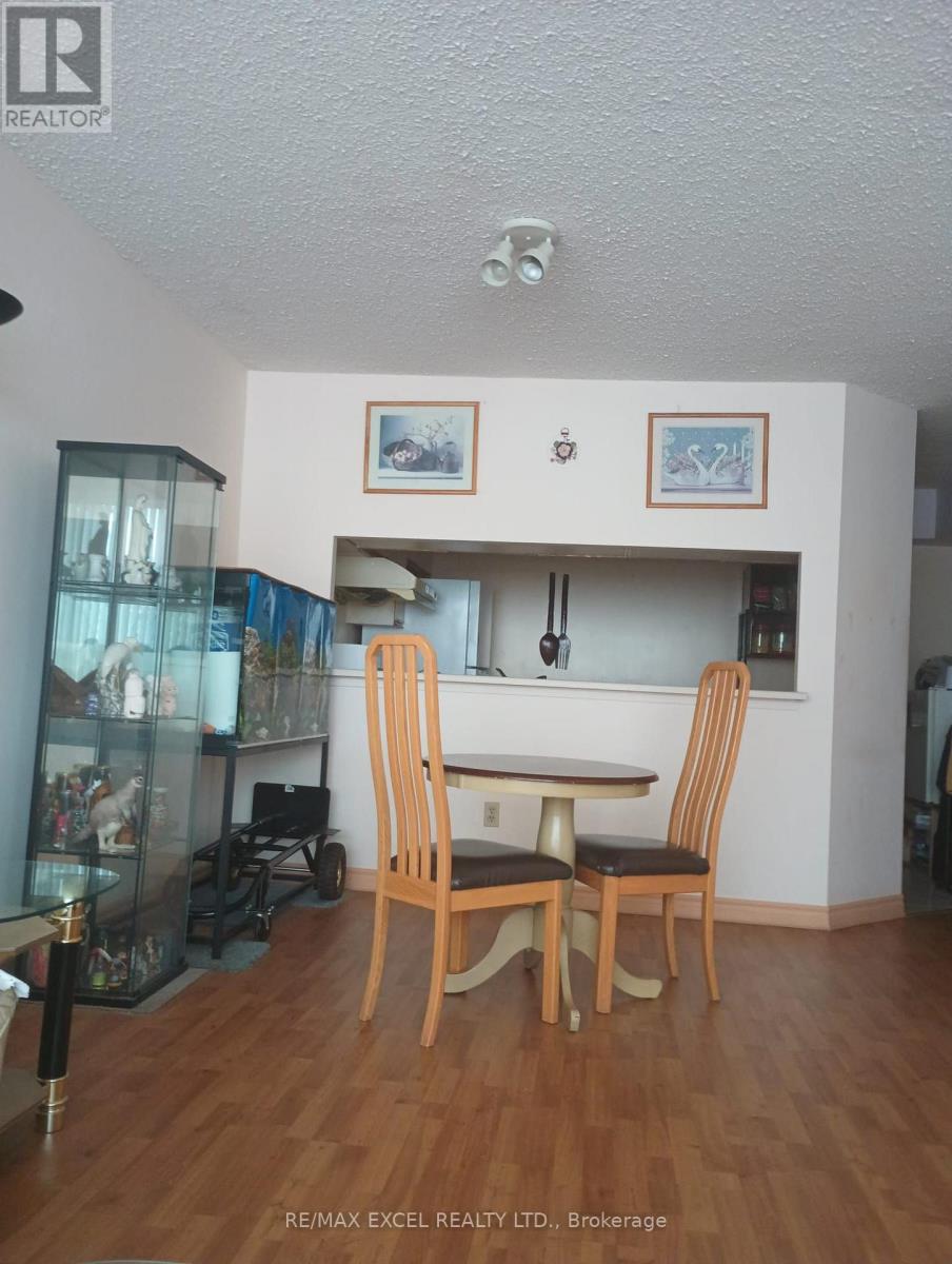 806 - 300 Alton Towers Circle, Toronto, Ontario  M1V 4X9 - Photo 10 - E13435538