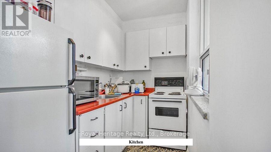 1607 - 30 Gloucester Street, Toronto, Ontario  M4Y 1L6 - Photo 2 - C13445332