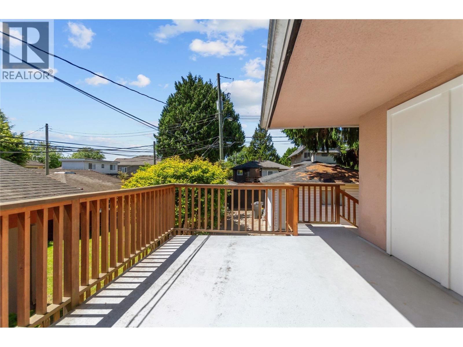 7643 Selkirk Street, Vancouver, British Columbia  V6P 4H3 - Photo 6 - R3137215