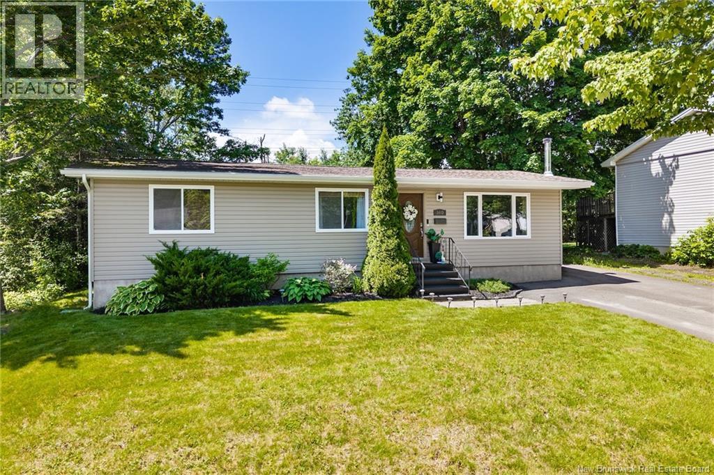 160 Tilley Drive, Fredericton, New Brunswick  E3B 5L1 - Photo 2 - NB142135