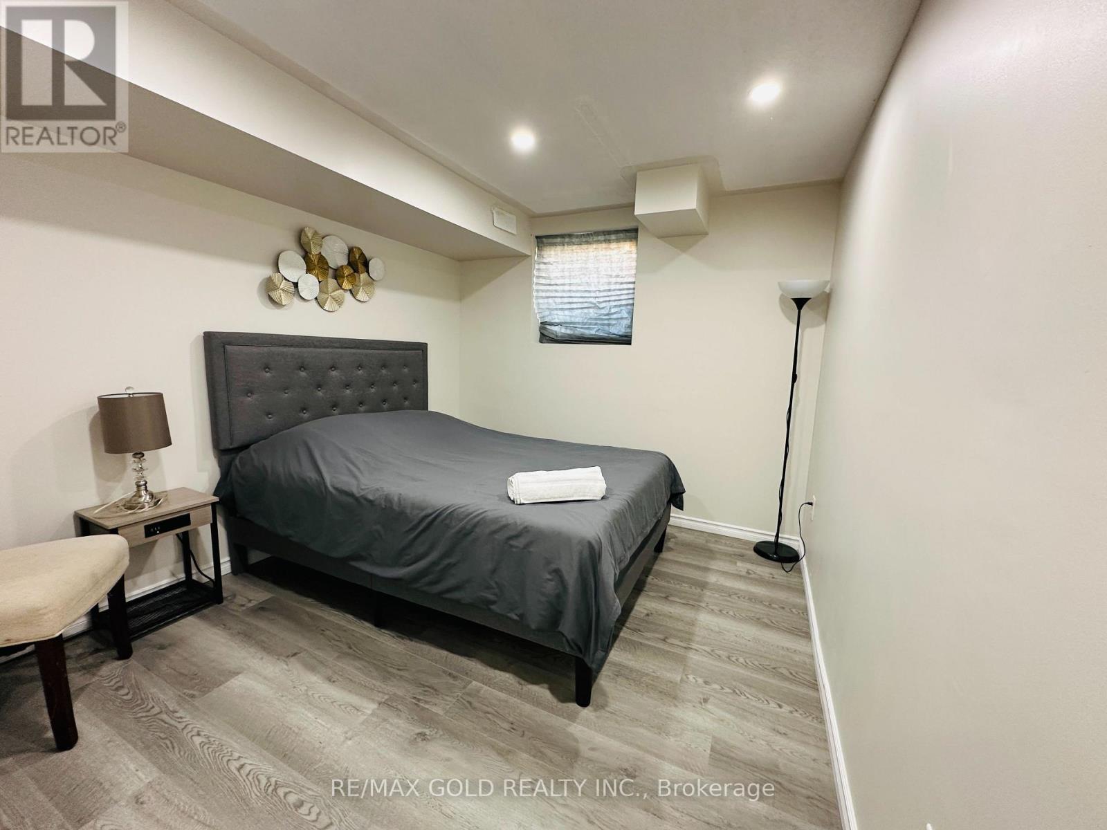 566 Bessborough Drive, Milton, Ontario  L9T 7V2 - Photo 34 - W13450726