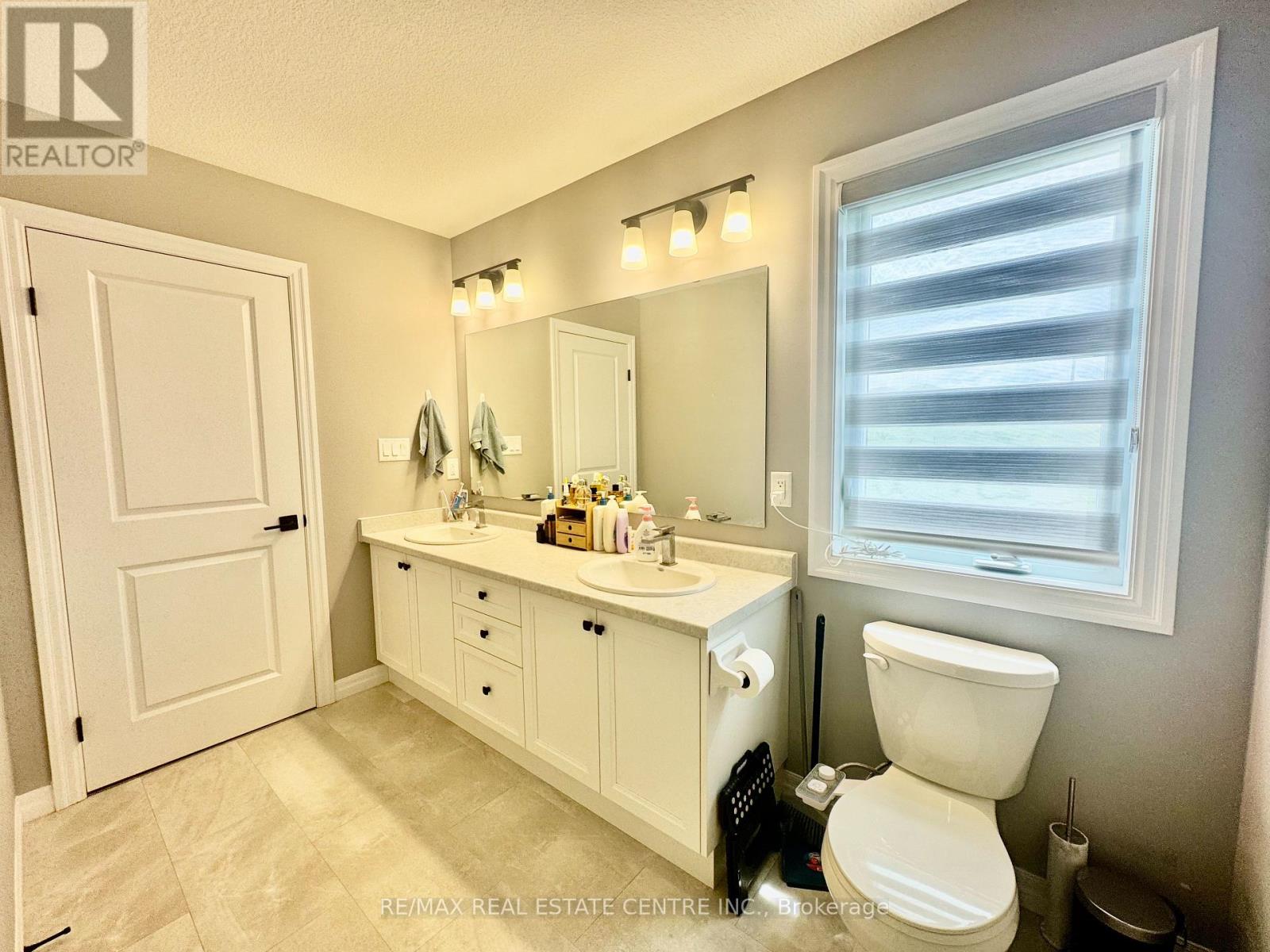 179 Otterbein Road, Cambridge, Ontario N2B 0A8 - Photo 23 - X13459000