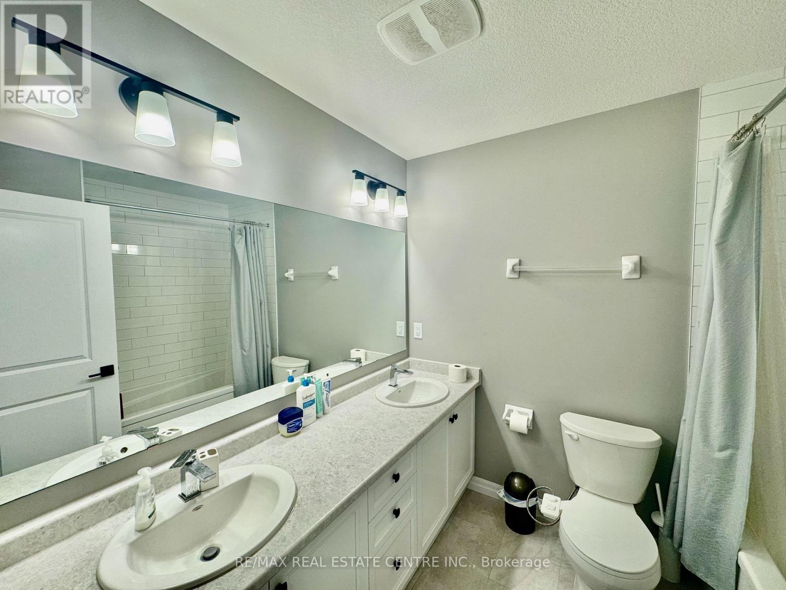 179 Otterbein Road, Cambridge, Ontario N2B 0A8 - Photo 31 - X13459000