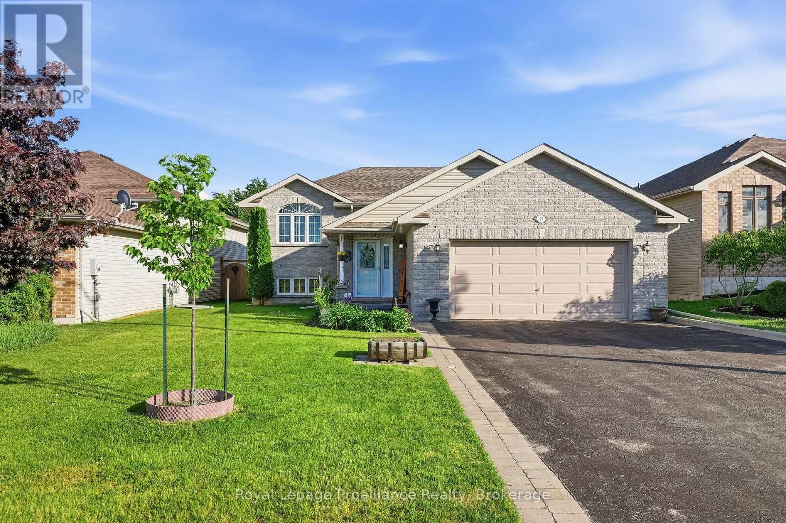 23 Fox Den Drive, Brighton, Ontario  K0K 1H0 - Photo 1 - X13459062