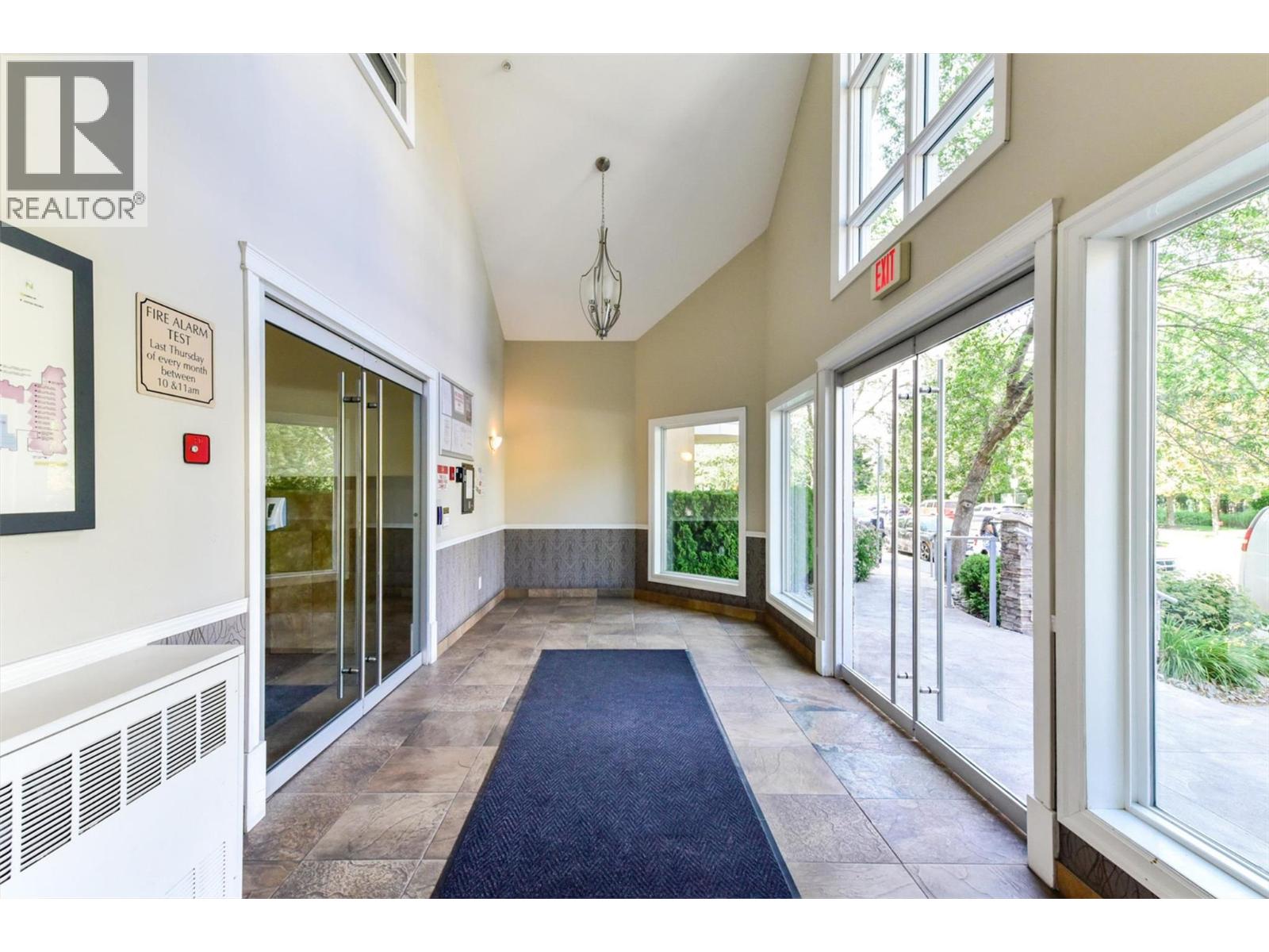 1088 Sunset Drive Unit# 332, Kelowna, British Columbia  V1Y 9W1 - Photo 4 - 10391771