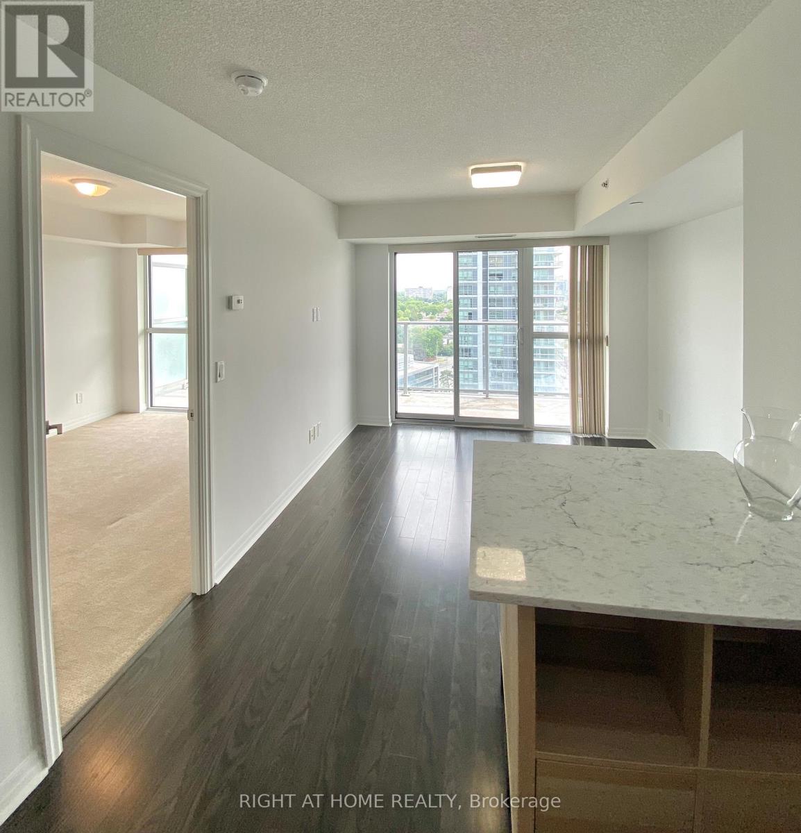 1407 - 275 Yorkland Road, Toronto, Ontario  M2J 0B4 - Photo 11 - C13459038