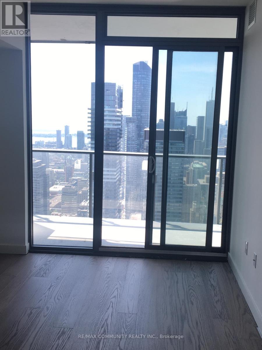 5504 - 11 Wellesley Street W, Toronto, Ontario  M4Y 1E8 - Photo 7 - C13459078