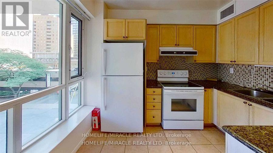 304 - 887 Bay Street, Toronto, Ontario  M5S 3K4 - Photo 12 - C13459080