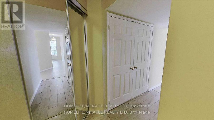 304 - 887 Bay Street, Toronto, Ontario  M5S 3K4 - Photo 14 - C13459080
