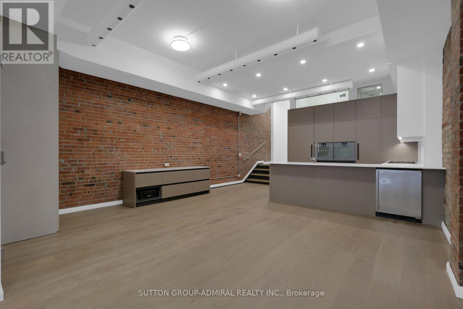 101 (Main Floor) - 647 College Street, Toronto, Ontario  M6G 1B7 - Photo 10 - C13459122