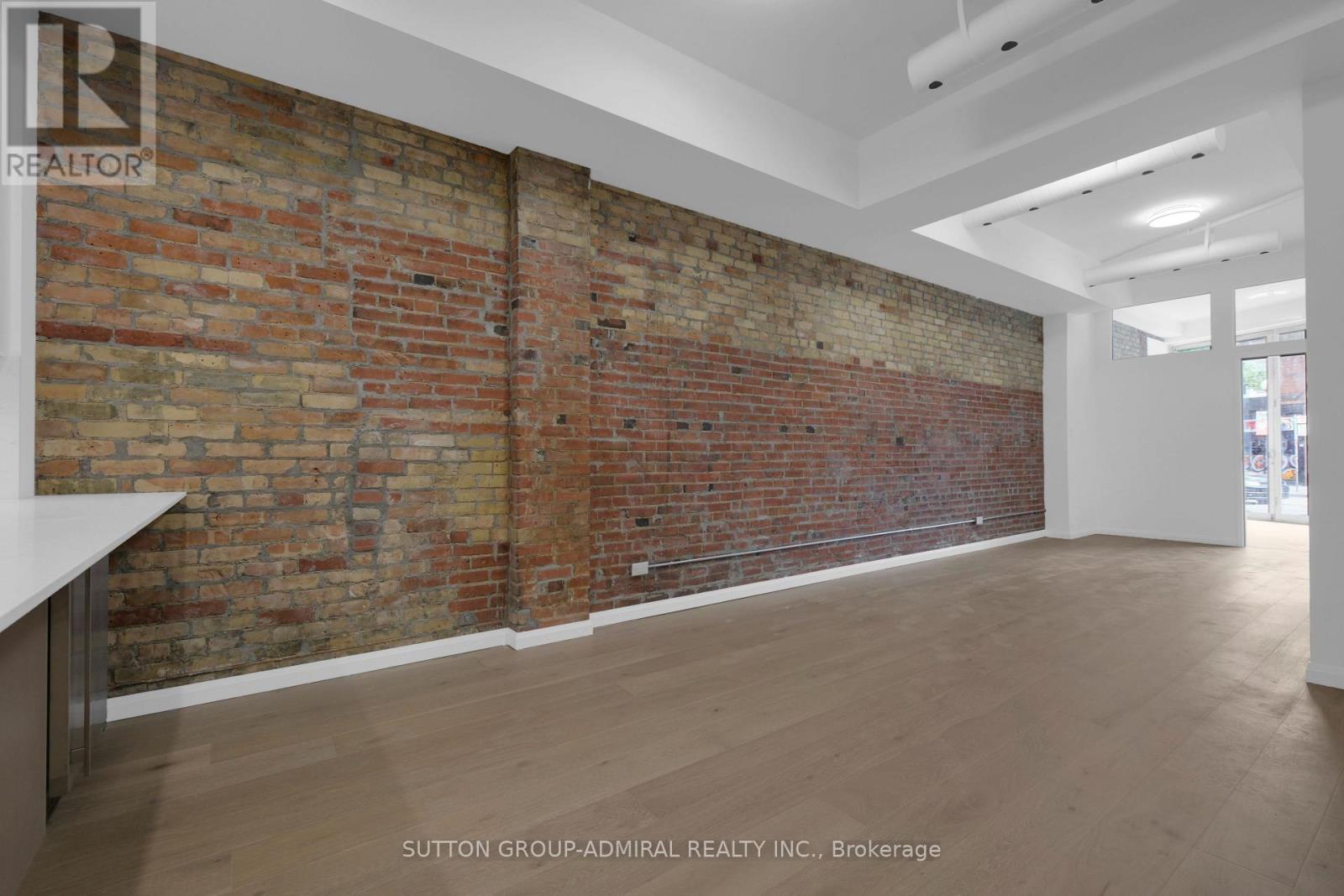 101 (Main Floor) - 647 College Street, Toronto, Ontario  M6G 1B7 - Photo 16 - C13459122