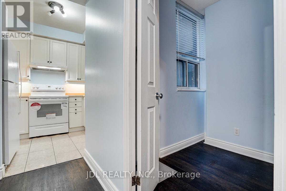 308 - 55 Bloor Street E, Toronto, Ontario  M4W 3W6 - Photo 8 - C13459136