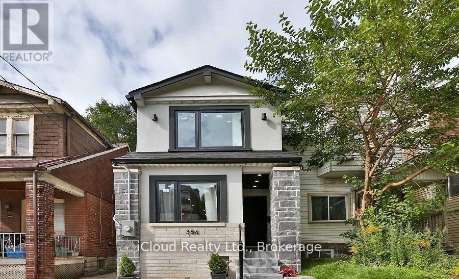 <div class="slider-price">$999,000</div><p>386 Coxwell Avenue, Toronto, Ontario</p>