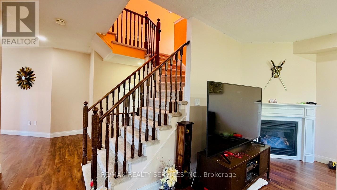 261 Thomas Avenue, Brantford, Ontario  N3S 0E1 - Photo 7 - X13411308