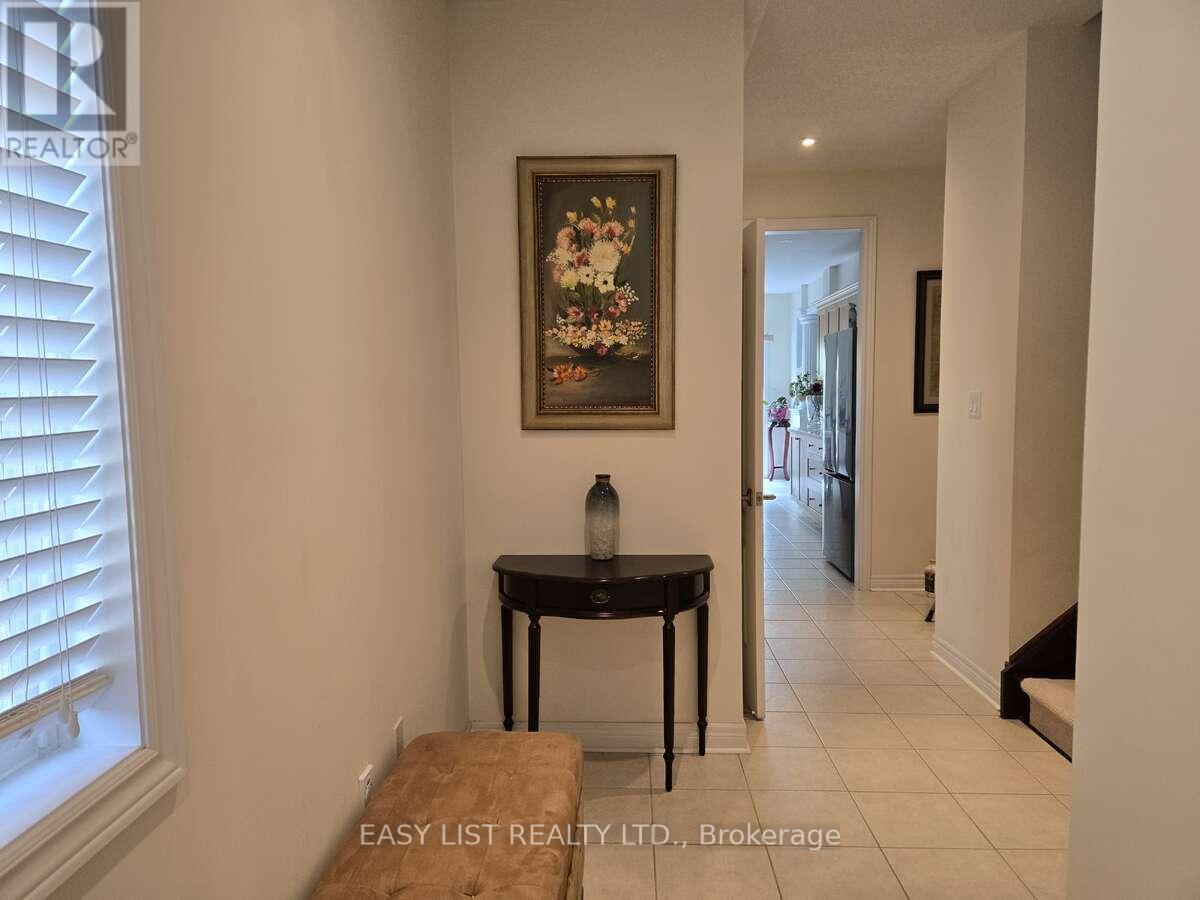 171 Stonebriar Drive, Vaughan, Ontario  L6A 2N1 - Photo 5 - N13459096