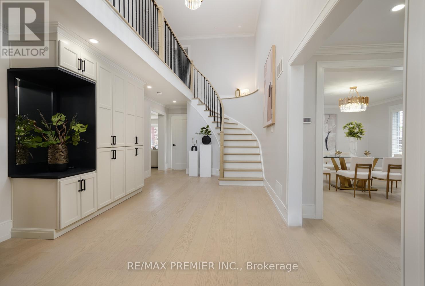 157 Jeanne Drive, Vaughan, Ontario  L4L 1X8 - Photo 3 - N13459142