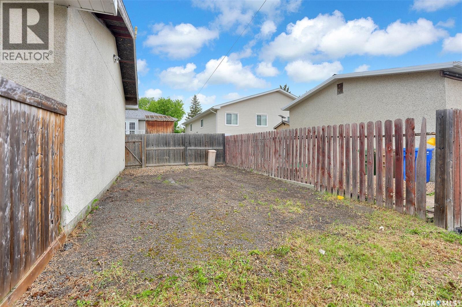 341 Lorne Street, Regina, Saskatchewan S4R 2J3 - Photo 38 - SK039675