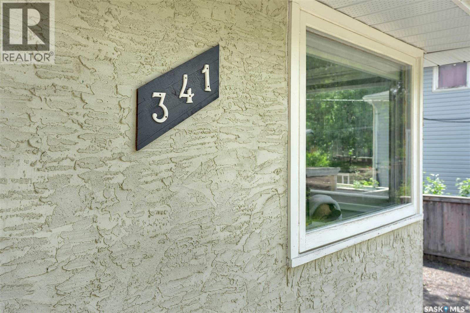 341 Lorne Street, Regina, Saskatchewan S4R 2J3 - Photo 4 - SK039675