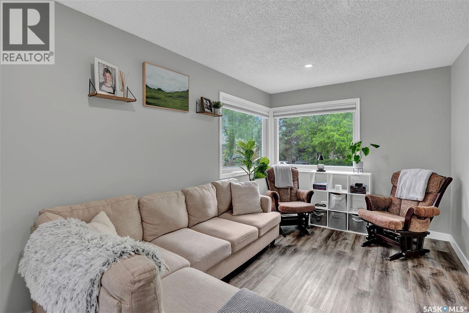 341 Lorne Street, Regina, Saskatchewan S4R 2J3 - Photo 6 - SK039675