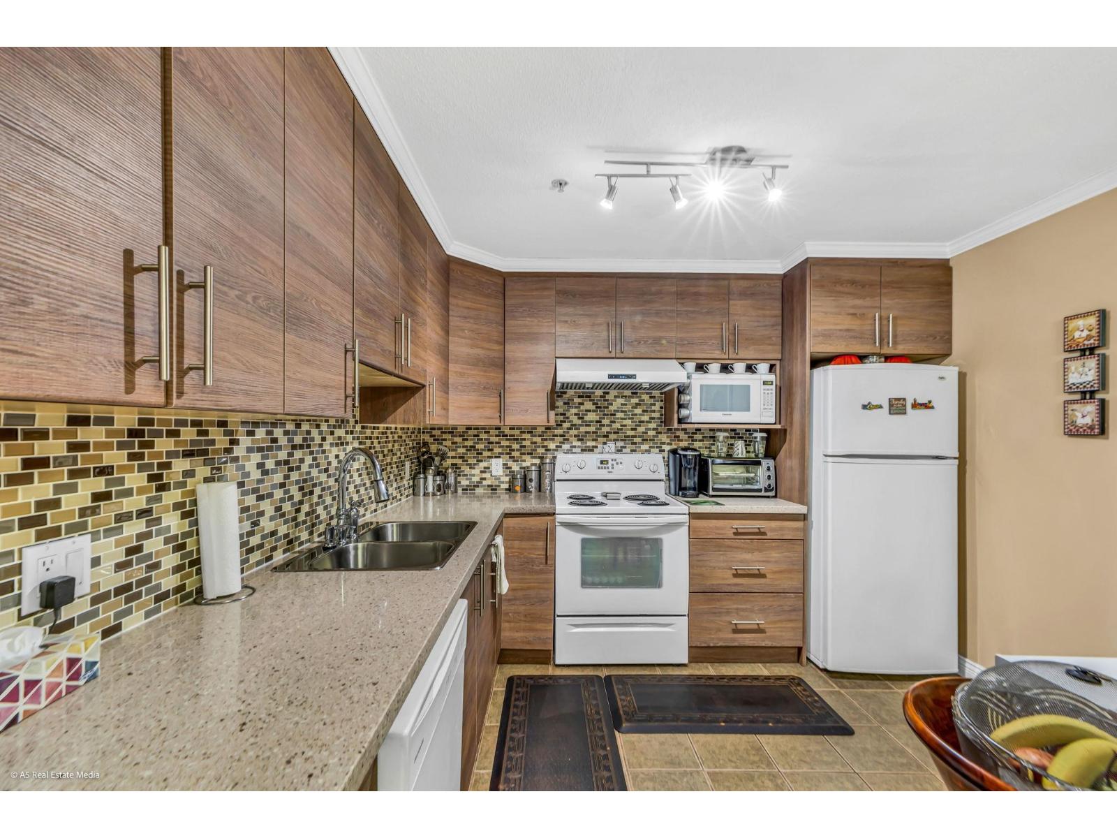 314 12160 80 Avenue, Surrey, British Columbia  V3W 0V3 - Photo 8 - R3136775