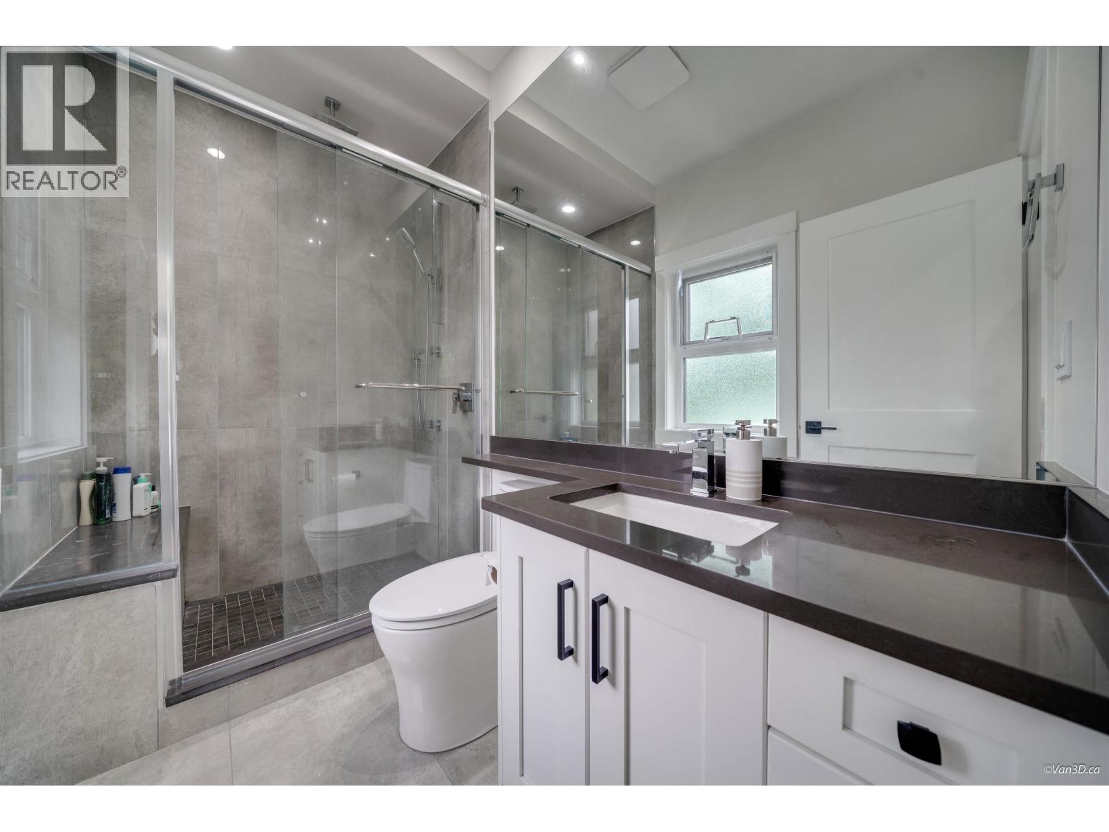 708 Austin Avenue, Coquitlam, British Columbia  V3K 3N1 - Photo 23 - R3137208