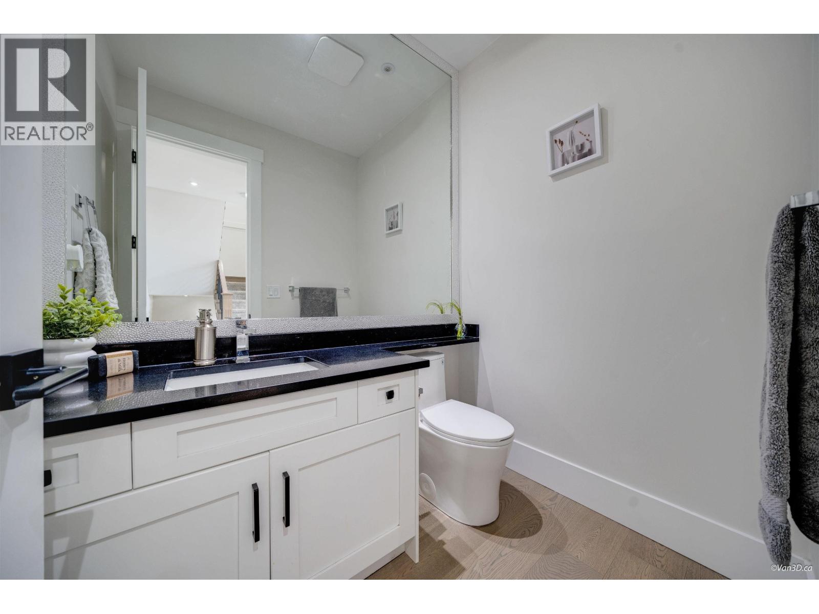 708 Austin Avenue, Coquitlam, British Columbia  V3K 3N1 - Photo 14 - R3137208