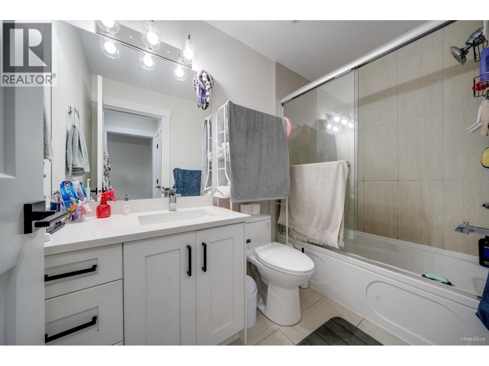 708 Austin Avenue, Coquitlam, British Columbia  V3K 3N1 - Photo 31 - R3137208
