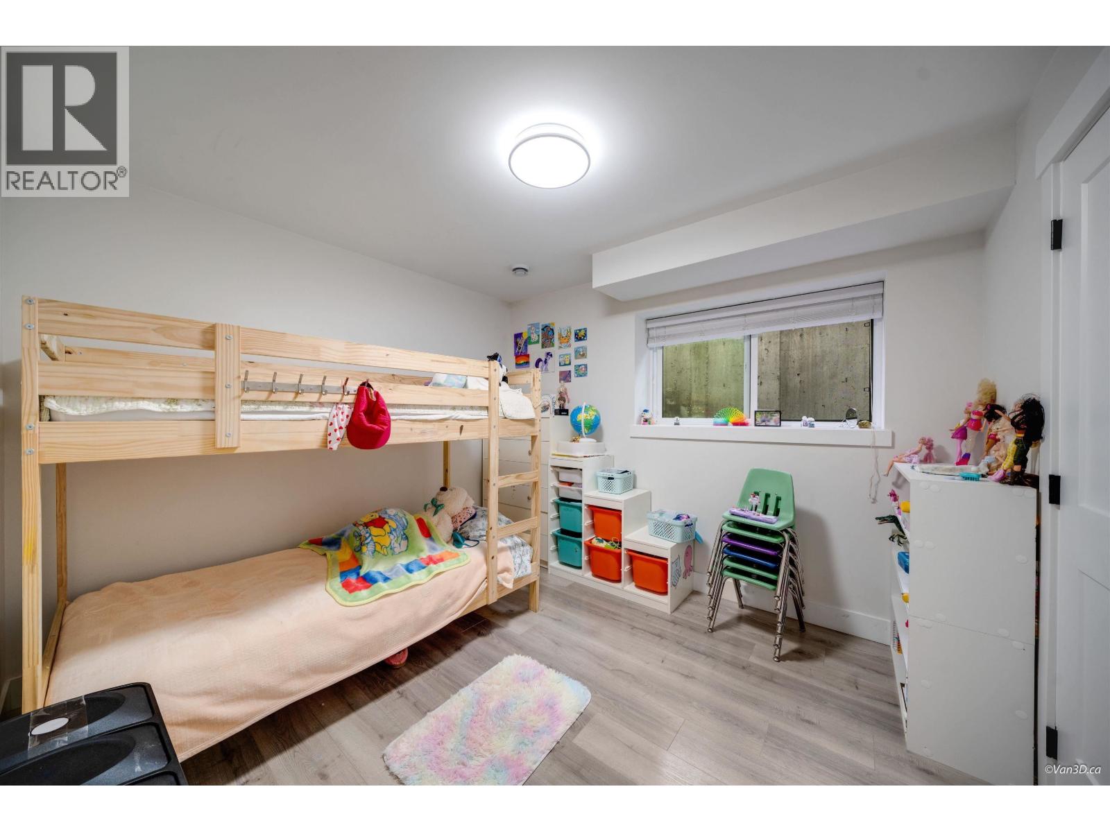 708 Austin Avenue, Coquitlam, British Columbia  V3K 3N1 - Photo 33 - R3137208