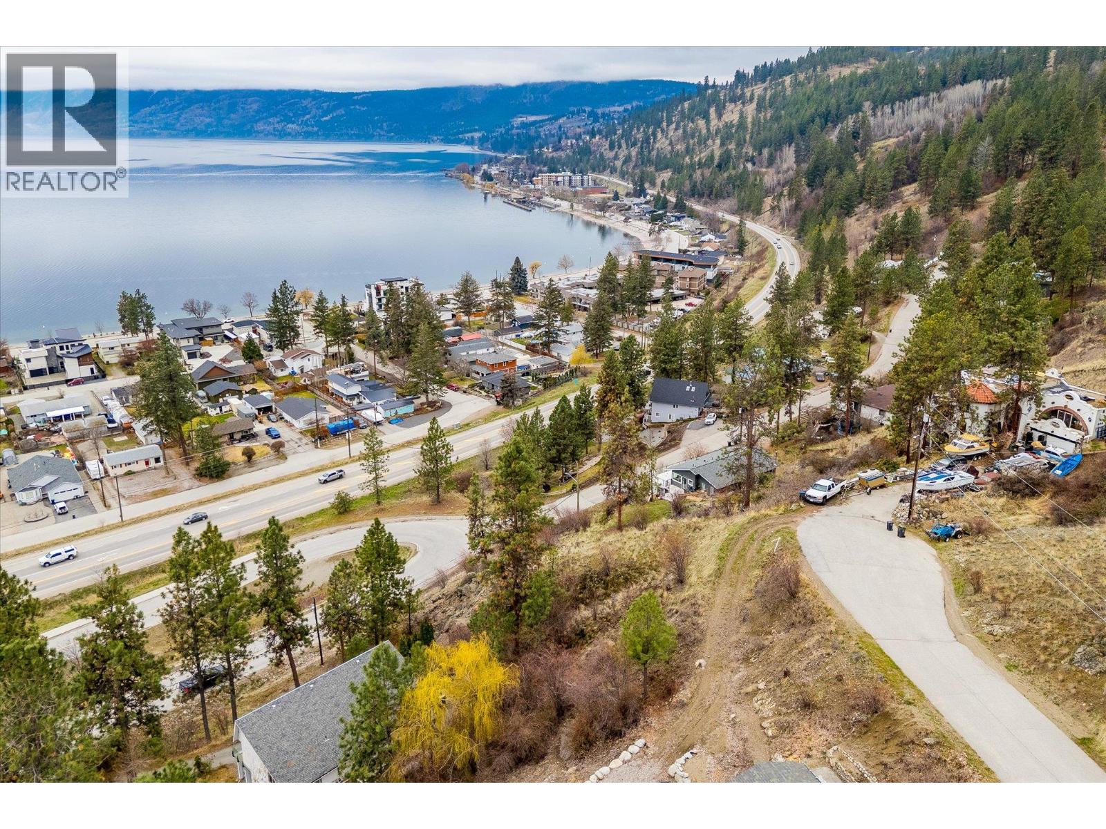 4290 1st Avenue, Peachland, British Columbia  V0H 1X5 - Photo 7 - 10390397