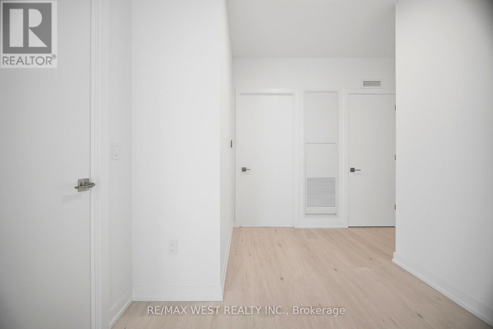 640 - 2501 Saw Whet Boulevard, Oakville, Ontario  L6M 5N2 - Photo 18 - W13459044